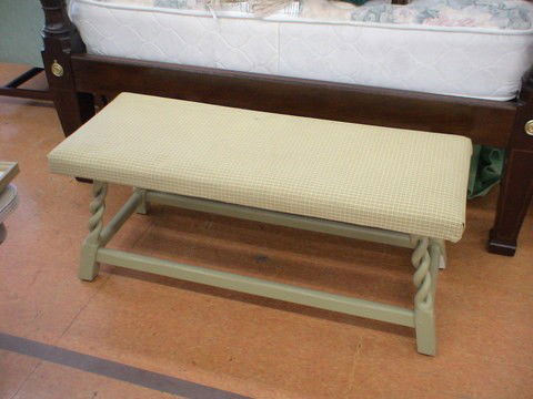Painted twist leg wood bench with upholstered top: Painted twist leg wood bench with upholstered top (LOCAL PICK-UP OR BUYER ARRANGES SHIPPING ONLY)