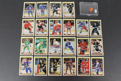 1990 Bowman Hockey Hat Trick Insert Card Set - Complete