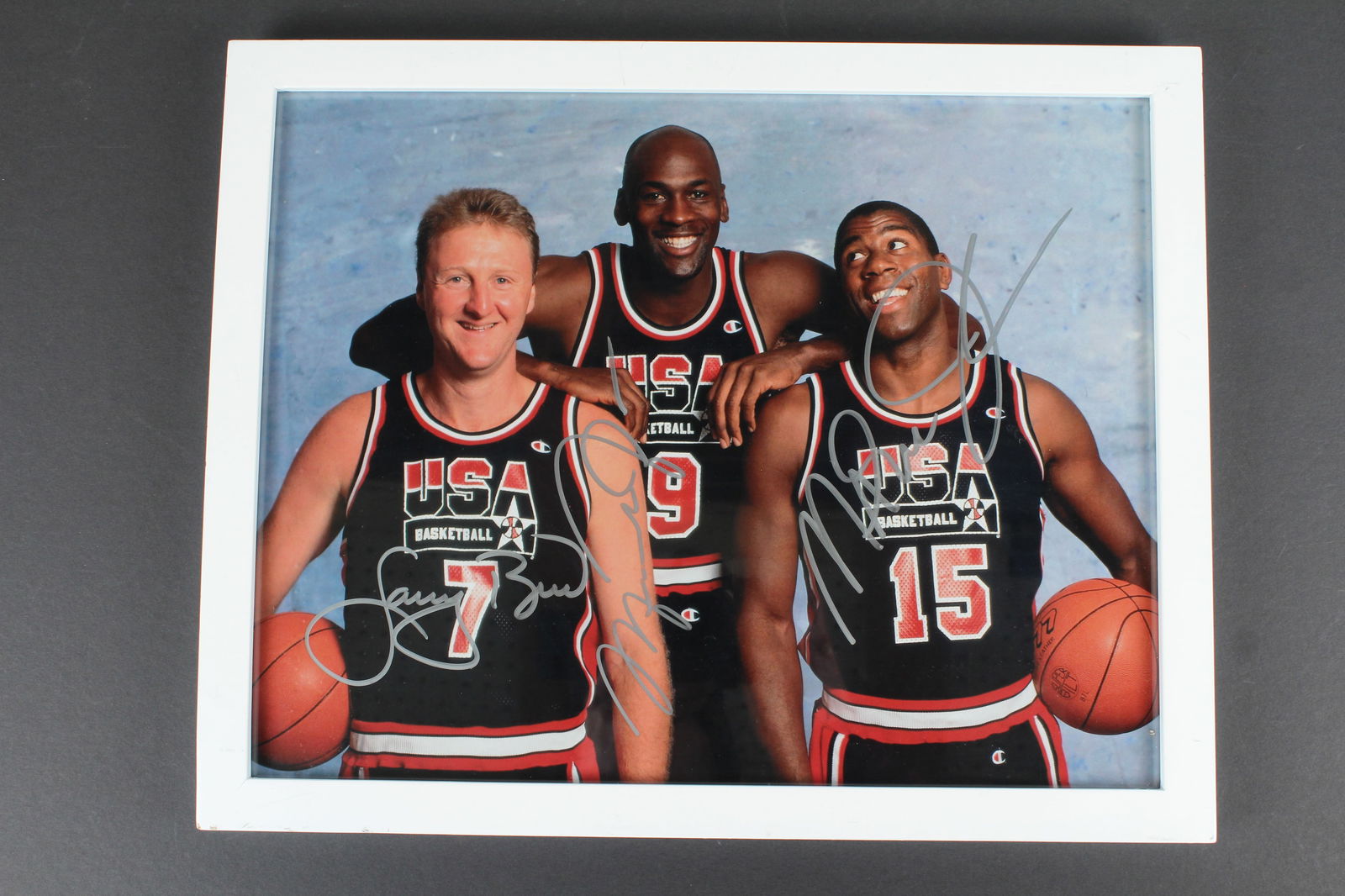 Triple Autographed 1992 USA Dream Team Michael Jordan Larry Bird Magic Johnson Photo (1 of 9)