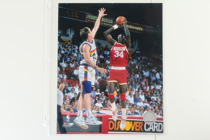 Autographed Hakeem Olajuwon Houston Rockets Photo