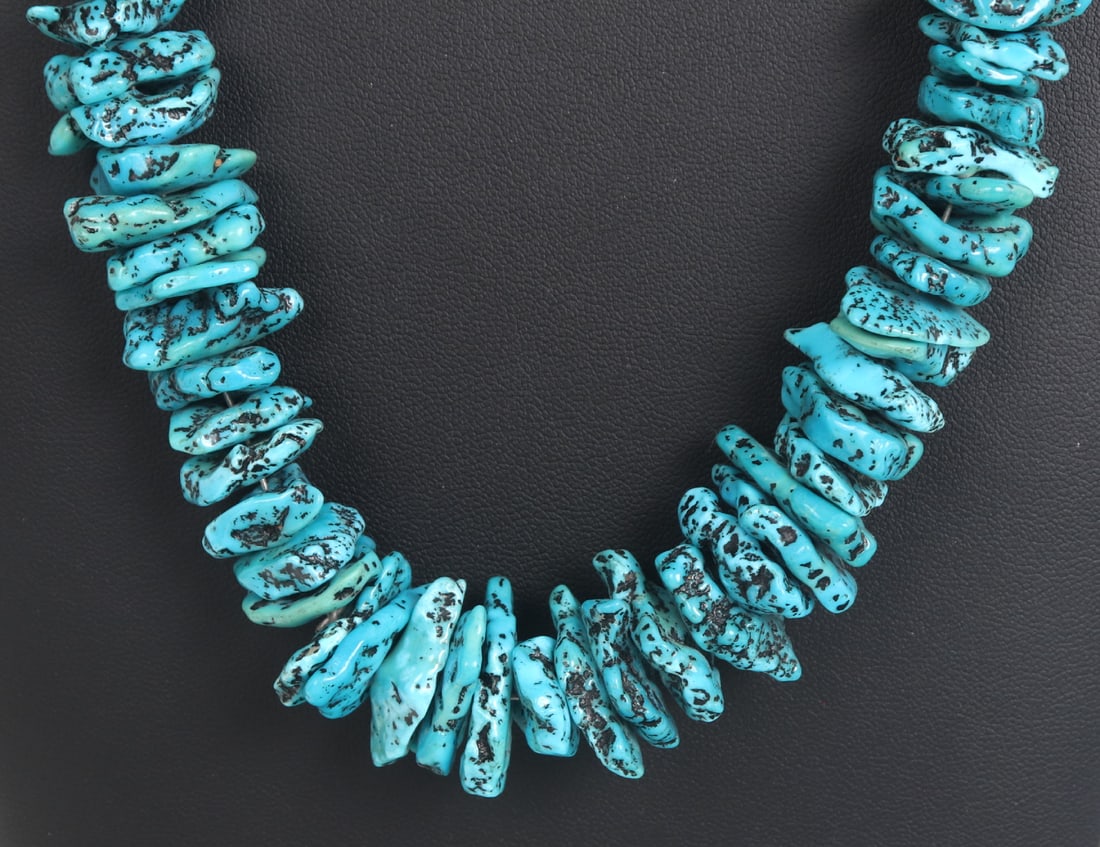 Large Chunky Turquoise & Shell Necklace - 2