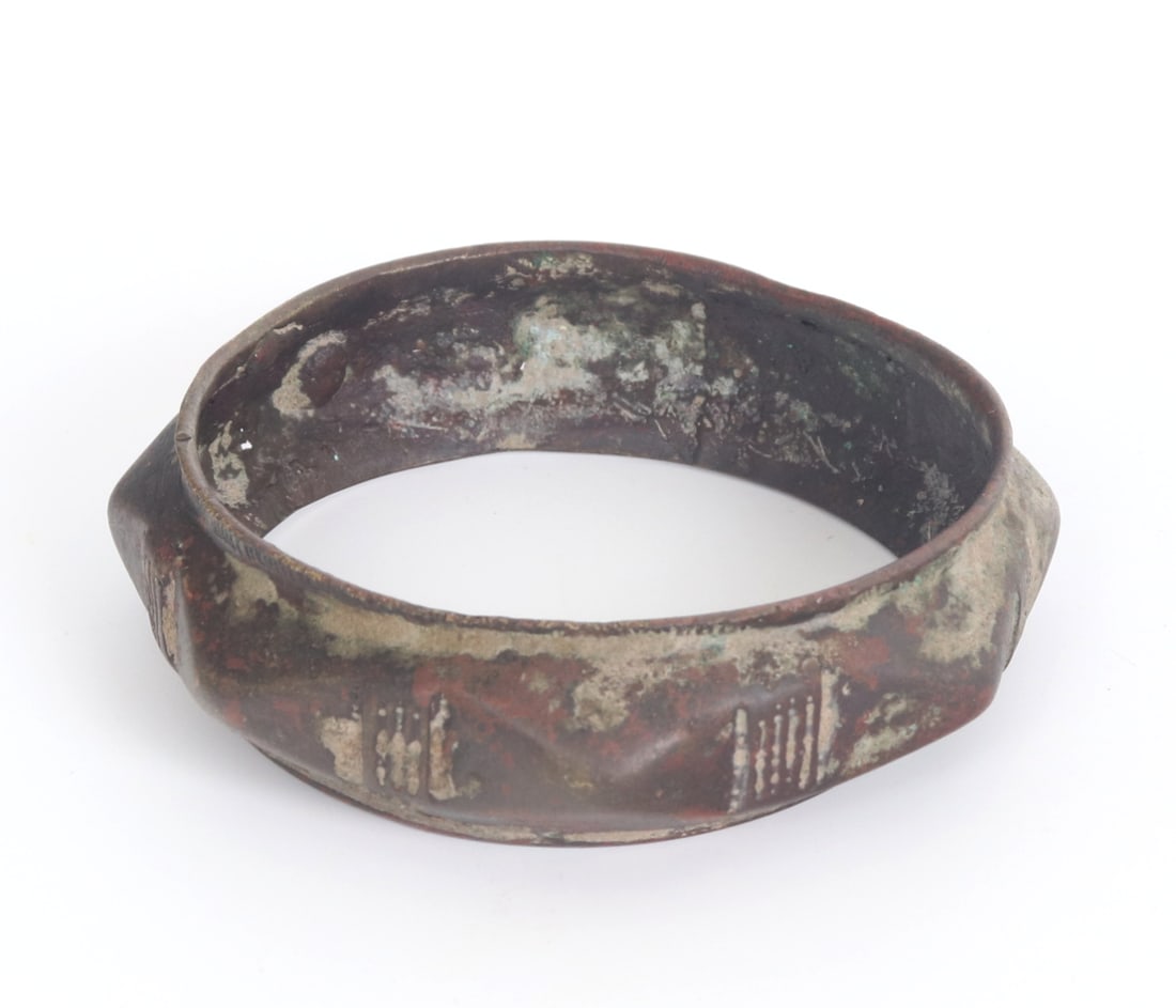 Unique Medieval Geometric Bracelet - 2