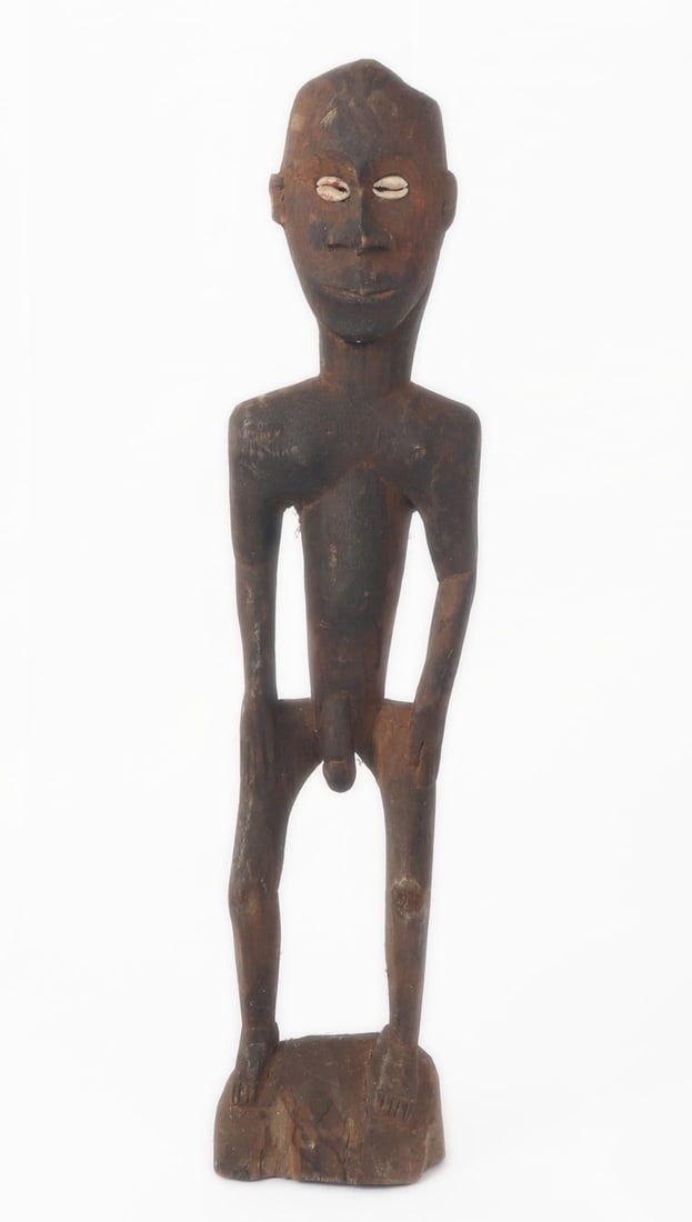 PNG Wood Carved Guardian Figure w/Shell Inlay Eyes (1 of 7)