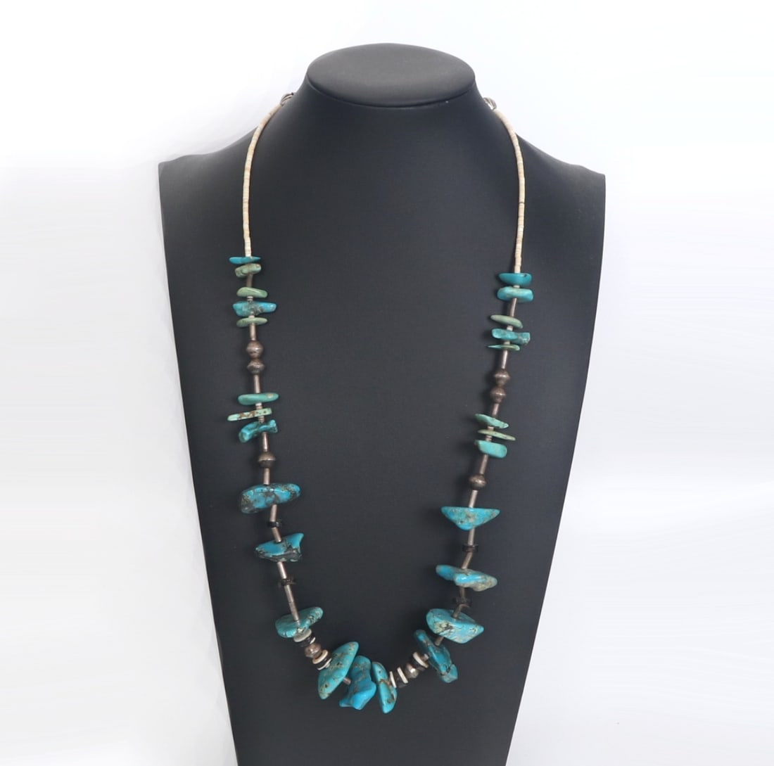 Chunky Turquoise Beaded Necklace (1 of 5)