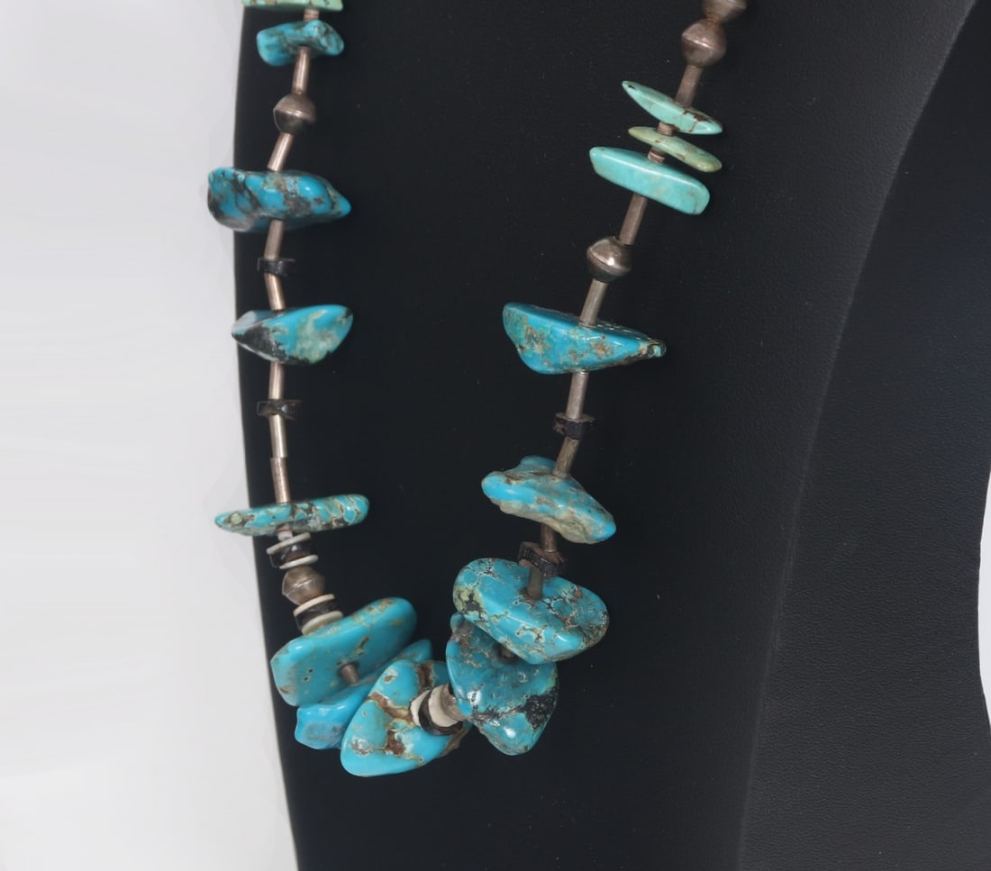 Chunky Turquoise Beaded Necklace - 3