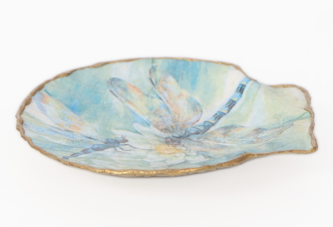 Lovely Painted Seashell, Dragonflies - 4