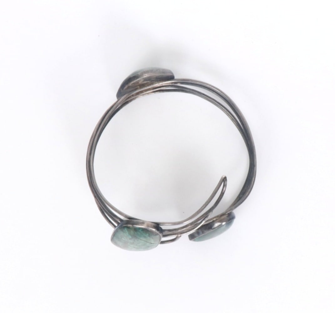 Malachite Inlayed Cuff Style Bracelet - 6