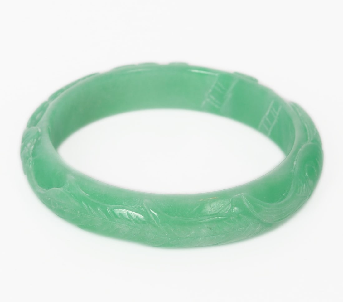 Chinese Green Jade Style Bangle (1 of 7)