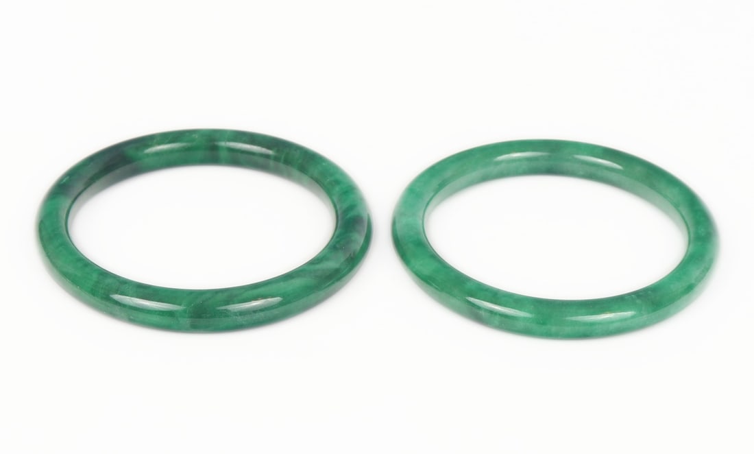 Two Green Chinese Jade Bangles - 5
