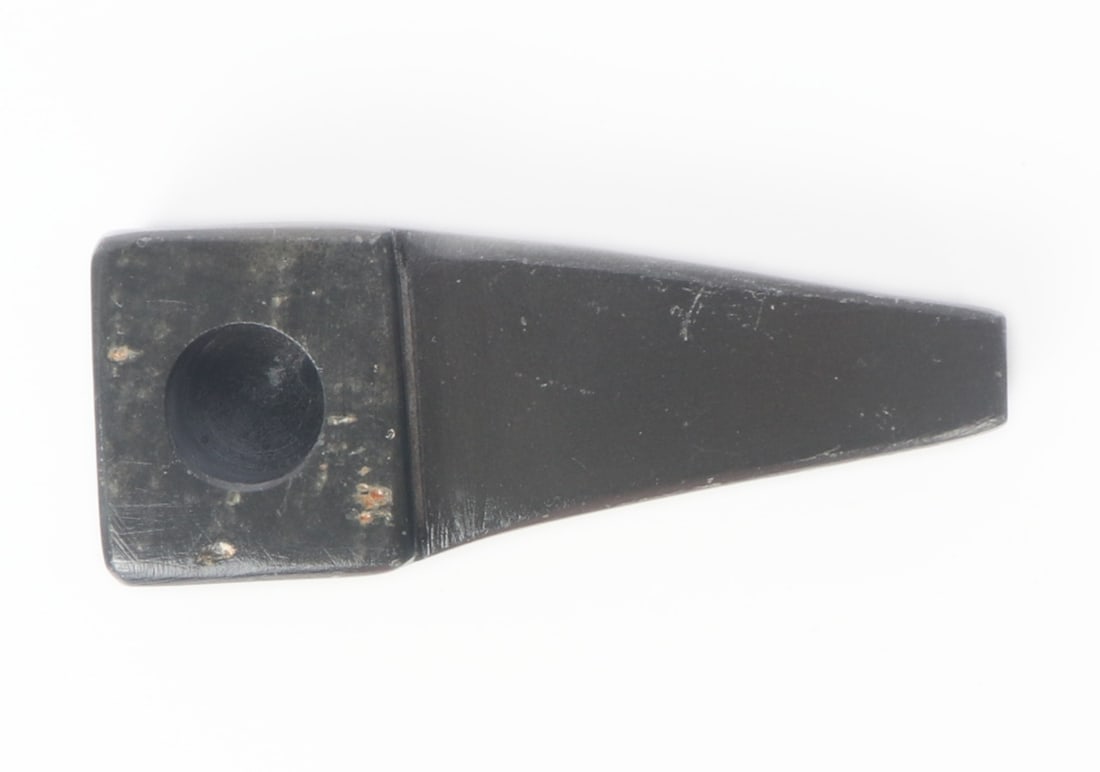 Dark Green Hardstone Carved Pipe - 5