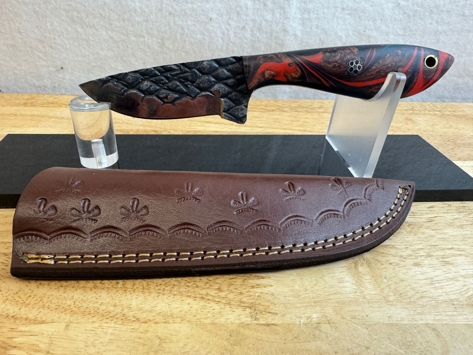 Beautiful Handmade Steel Knife w/Sheath (1 of 9)