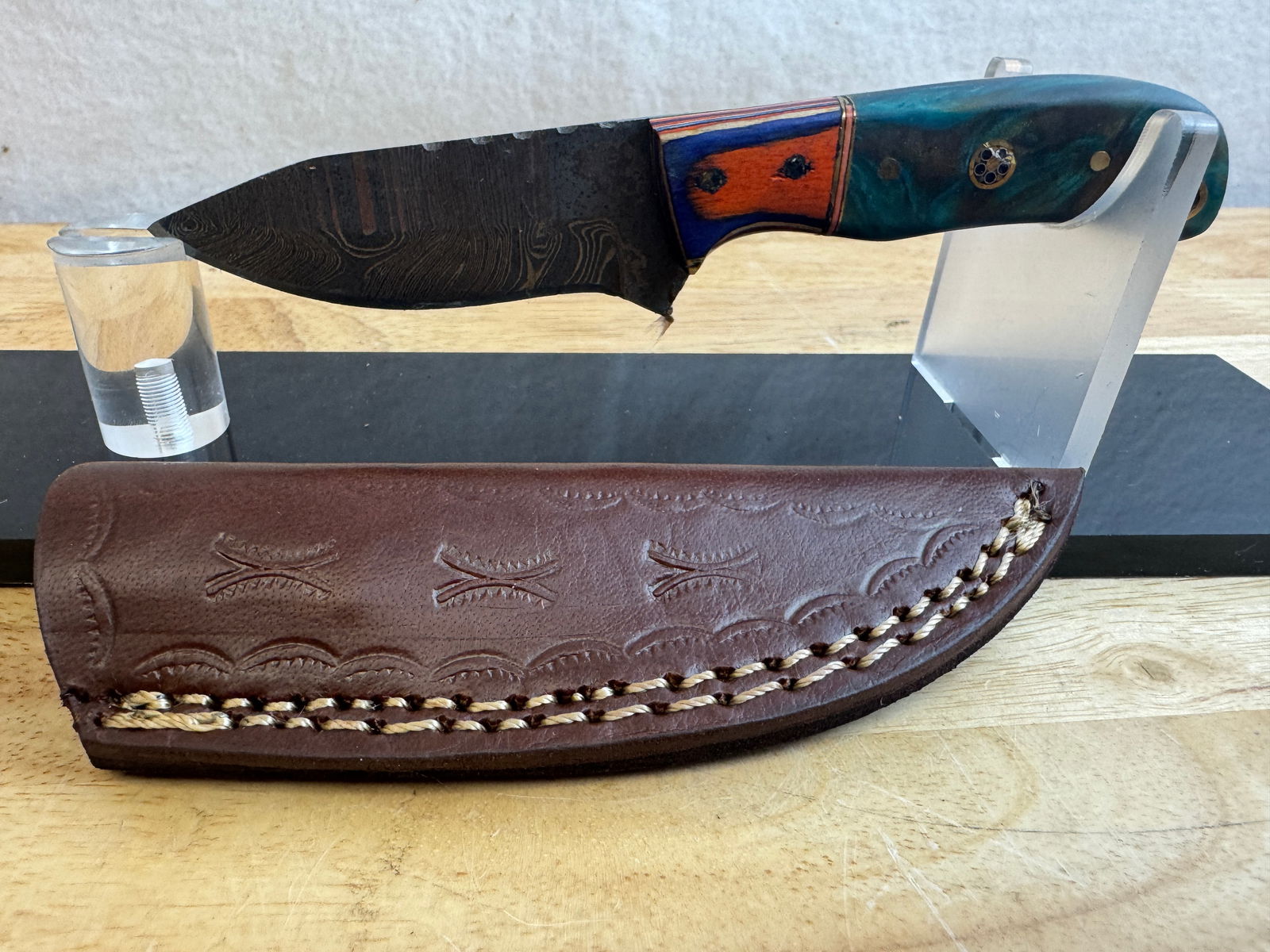 Beautiful Handmade Damascus Steel Knife w/Sheath (1 of 9)