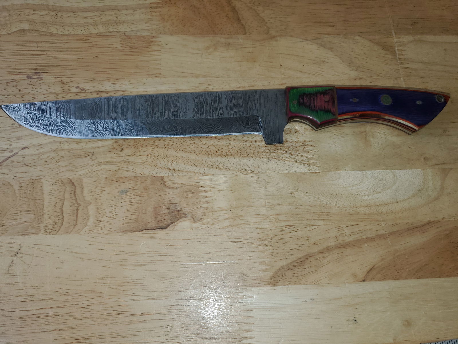 Beautiful Handmade Damascus Steel Chef Knife: Beautiful Handmade Damascus Steel Chef Knife. See photos for details and measurements. Meticulously crafted by skilled artisans, each knife is forged from multiple layers of high-carbon steel?heated,