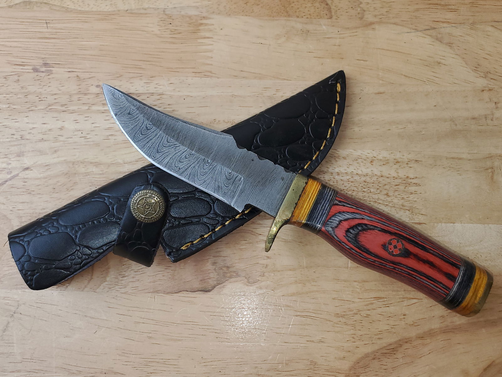 Beautiful Handmade Damascus Steel Knife w/Sheath (1 of 10)