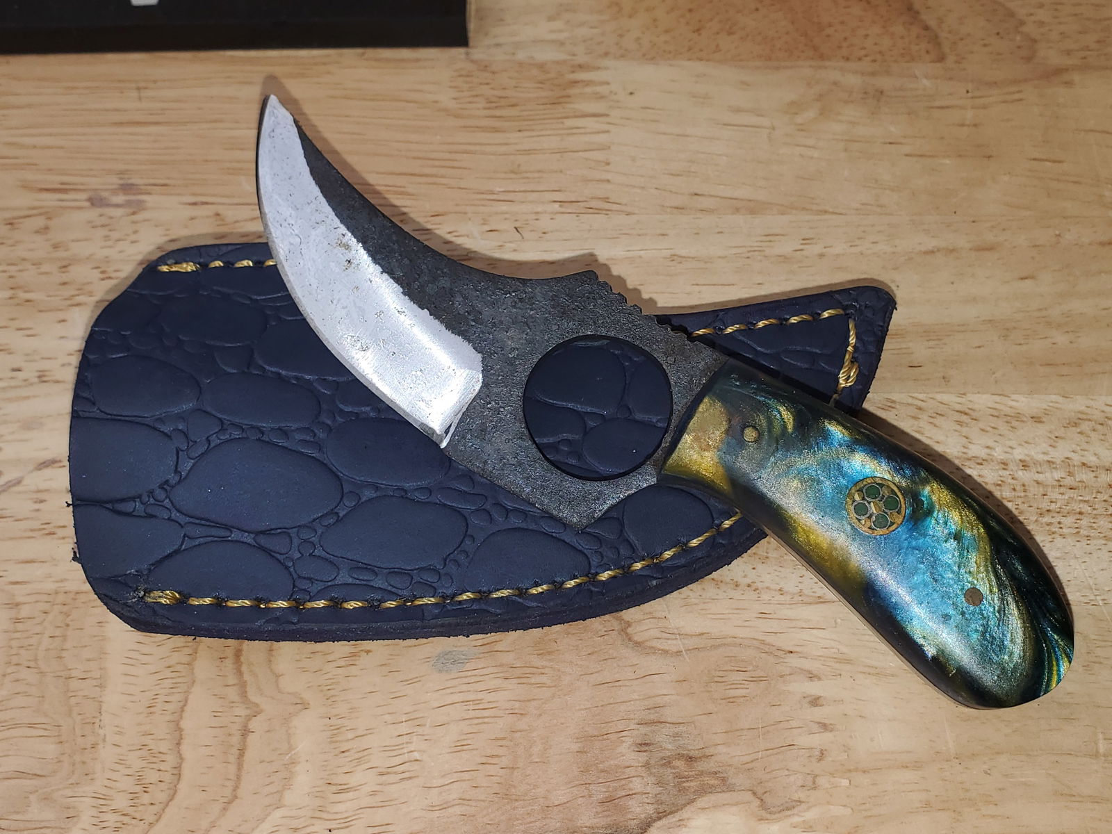 Beautiful Handmade Steel Knife w/Sheath (1 of 10)