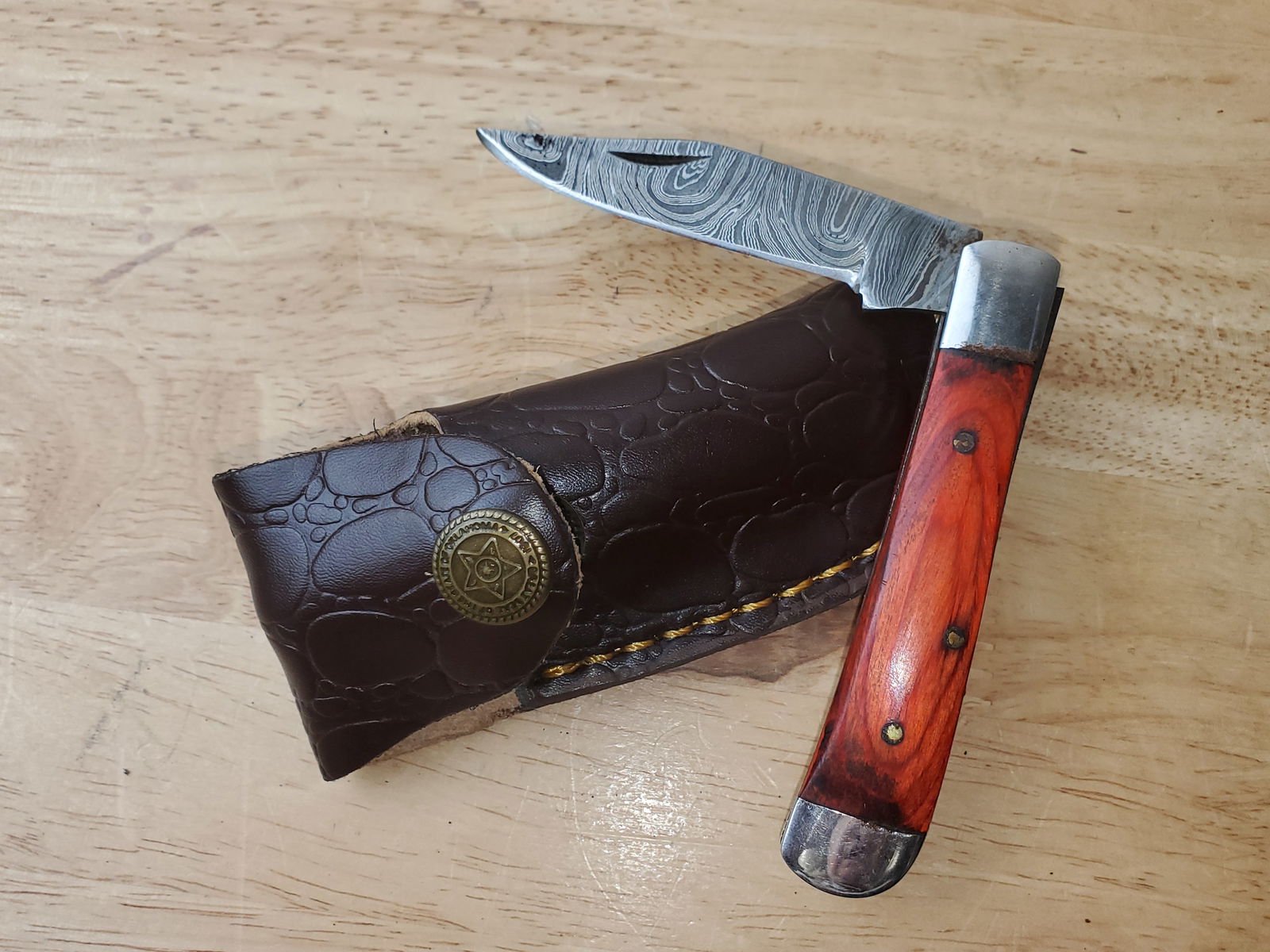 Beautiful Handmade Damascus Steel Folding Knife w/Sheath (1 of 11)