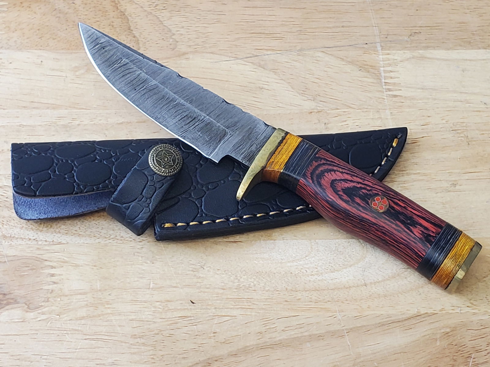 Beautiful Handmade Damascus Steel Knife w/Sheath (1 of 10)