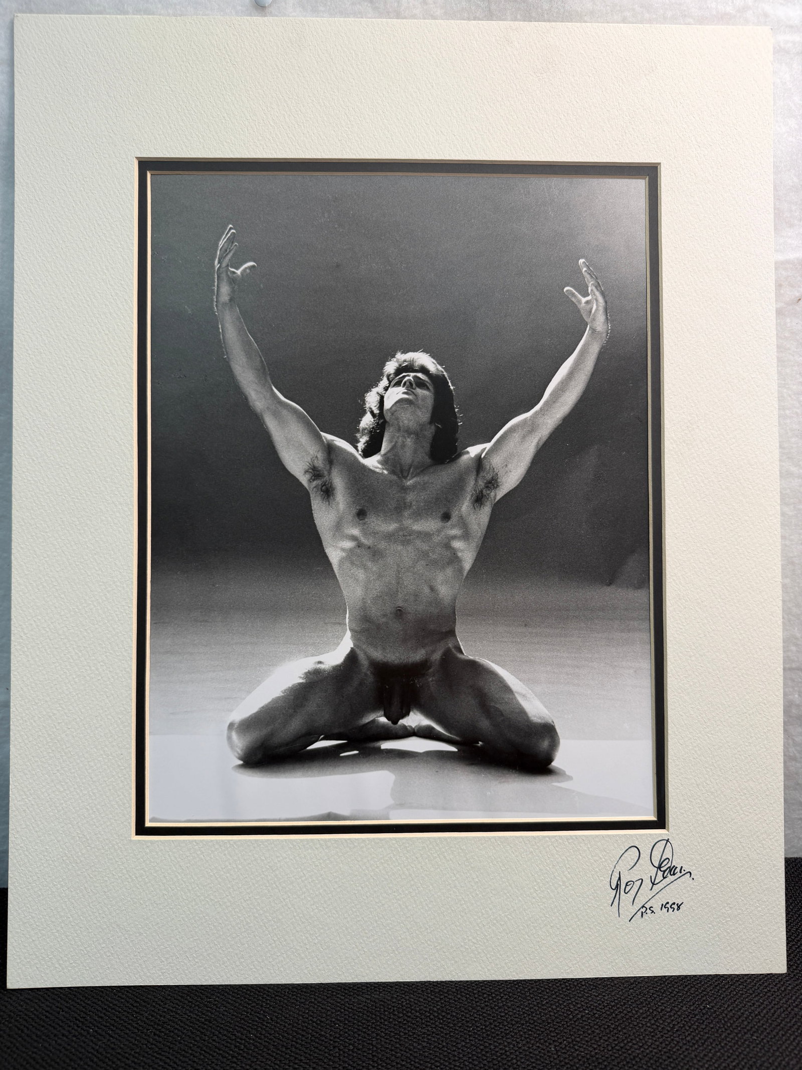 Original Roy Dean Signed Photograph - Iconic Male Nude Study: Signed and copyrighted Roy Dean fine art photograph featuring a classic male nude study. A timeless, collectible piece showcasing the artist?s renowned approach to form, lighting, and composition. Ide