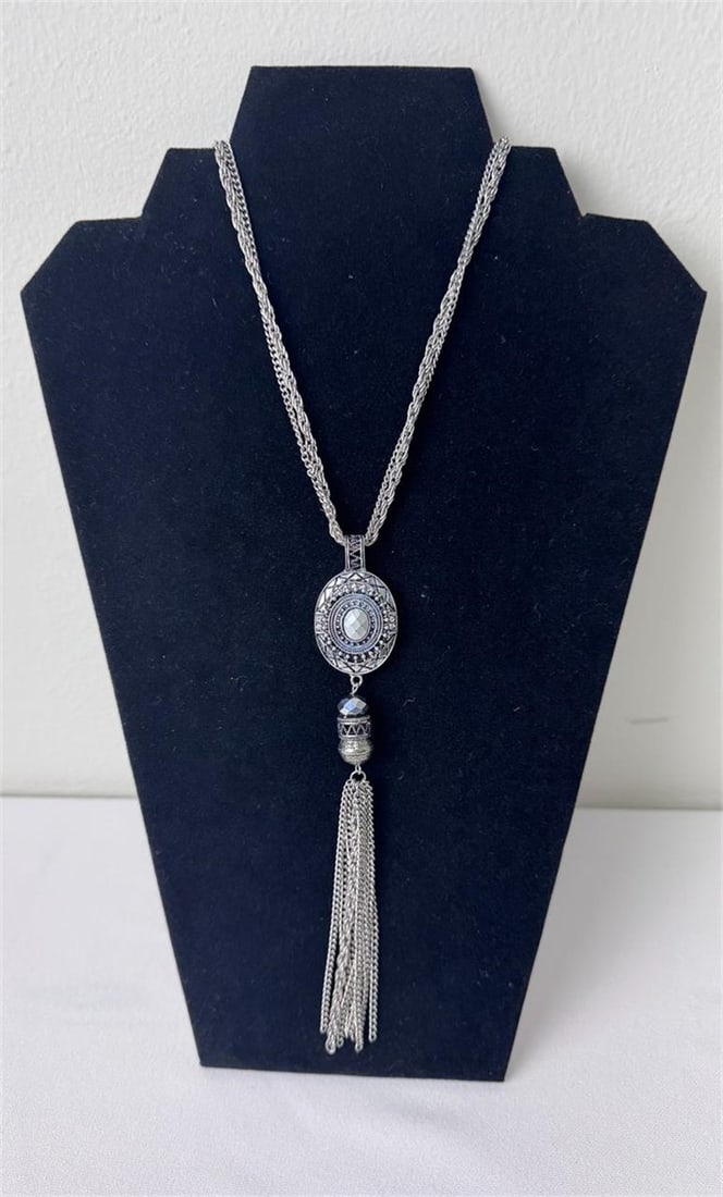 Silver Fashion Jewelry Necklace by Rudy Rd: Silver Fashion Jewelry - Necklace by Rudy Rd