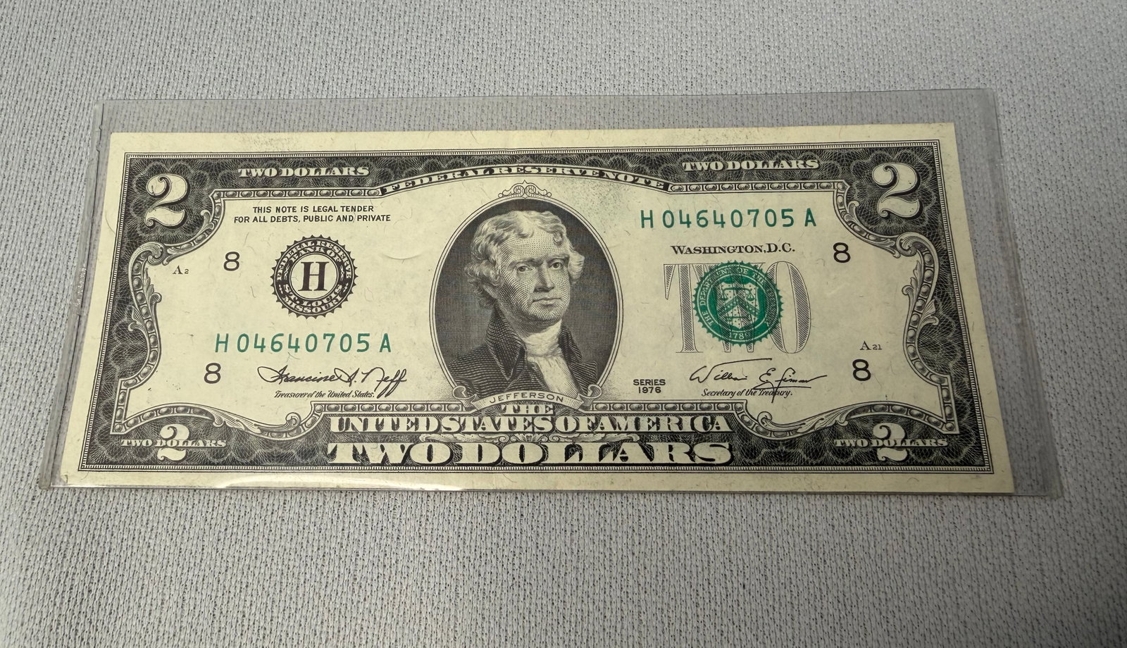 1976 United States Two-Dollar Bill (1 of 5)