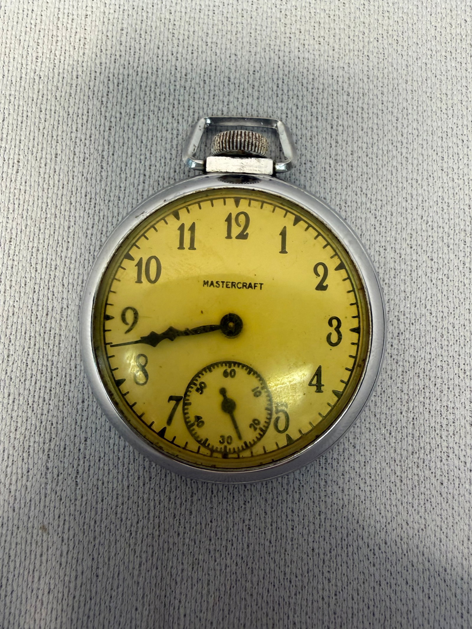 Vintage Mastercraft Mechanical Wind-Up Pocket Watch (1 of 10)