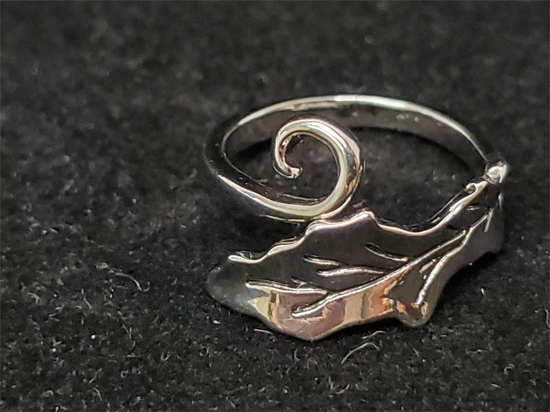 Silver Leaf Shaped Ring - 4