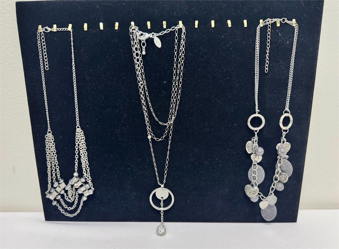 Set of Silver Tones Fashion Necklaces (1 of 13)