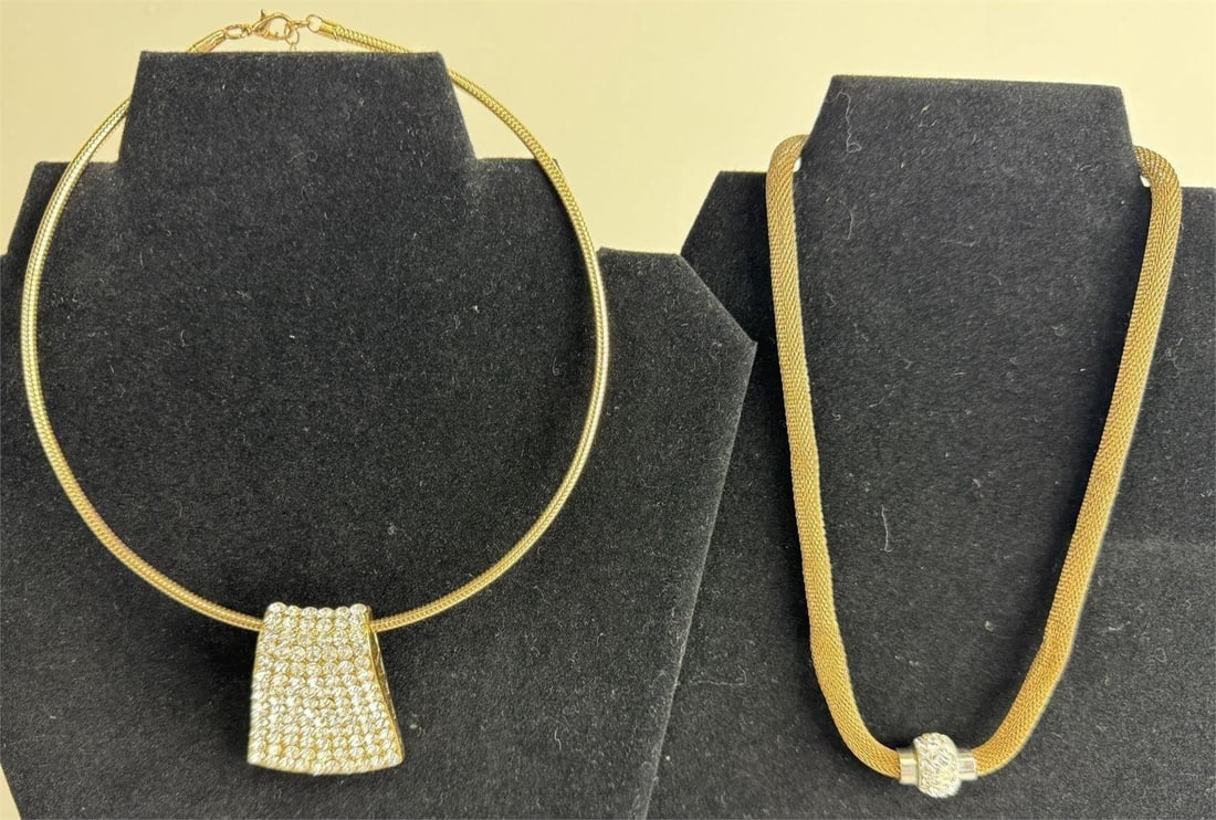 Gold Toned Fashion Necklaces (1 of 14)