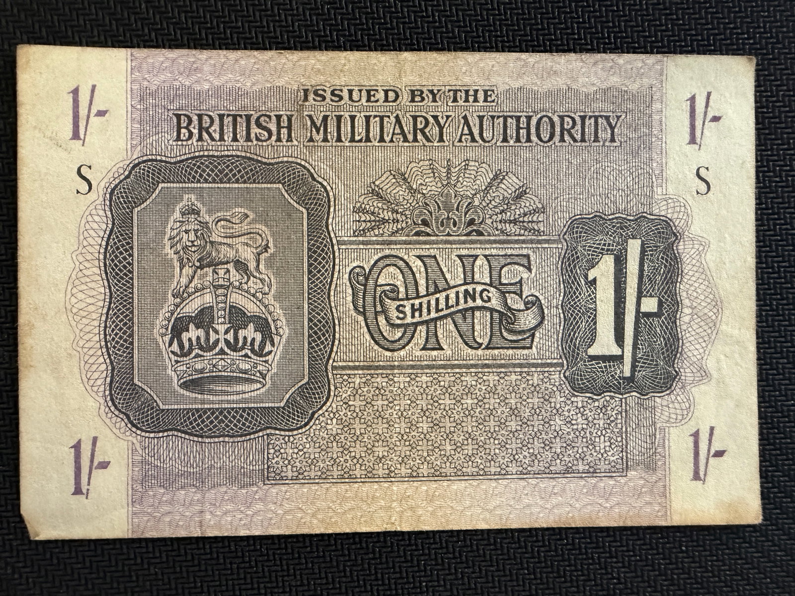Vintage British Military Authority 1 Shilling Note - Rare: Vintage British Military Authority 1 Shilling Note - 1943 - Labeled as P-M2, Used by British troops during WWII in regions like North Africa and Italy - Rare. These notes were issued to military perso