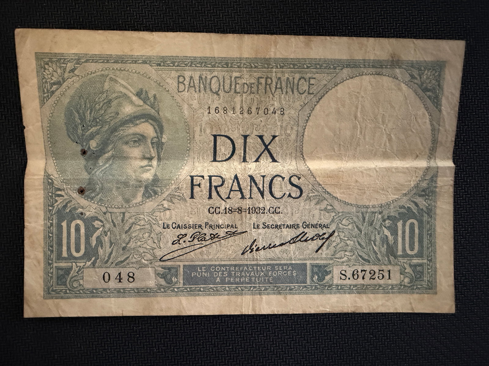 10 Francs Banknote issued by Banque de France - 1932 - Rare (1 of 2)