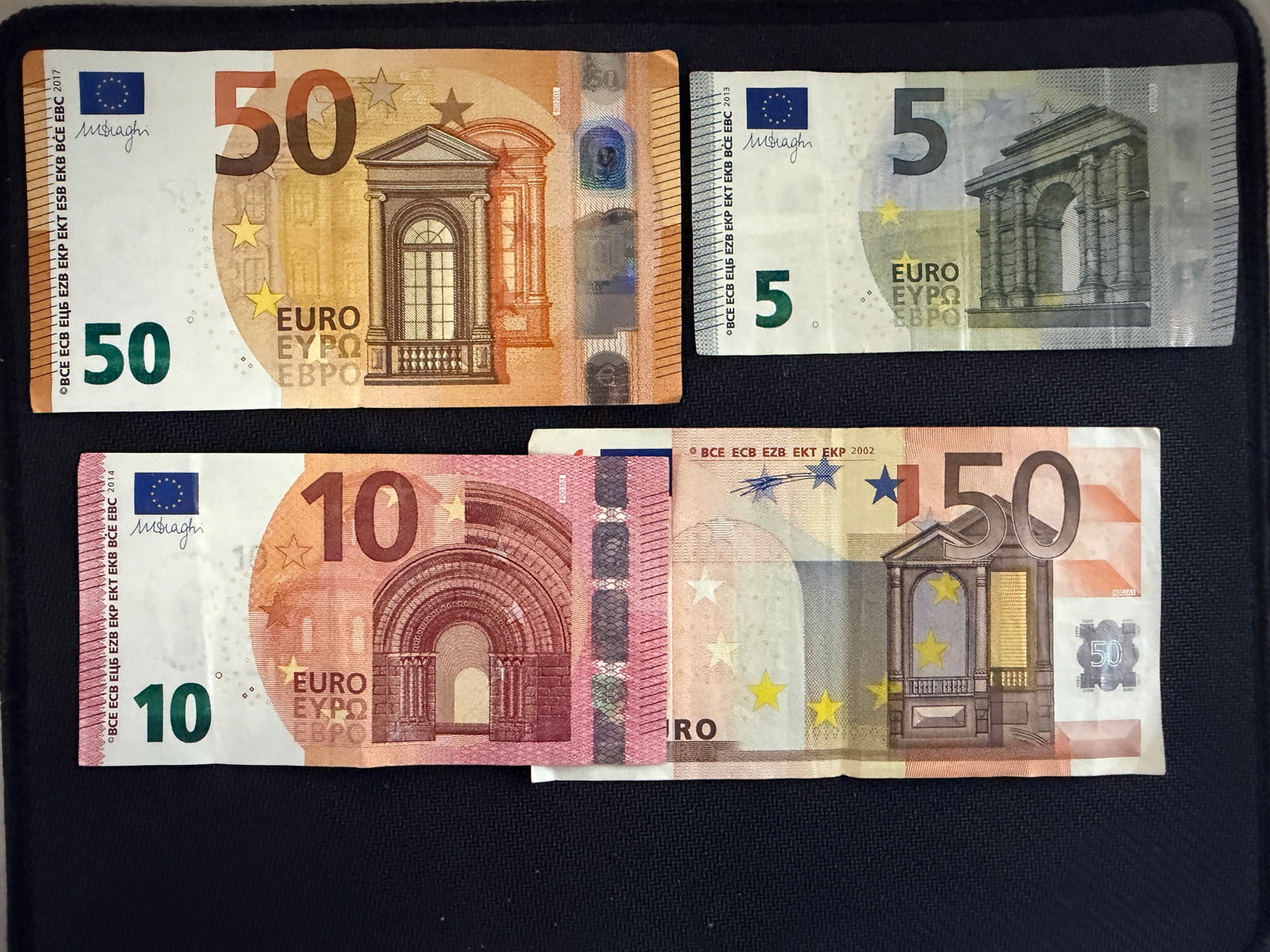 115 Euros - Varioius Euro (European Union Currency (1 of 11)