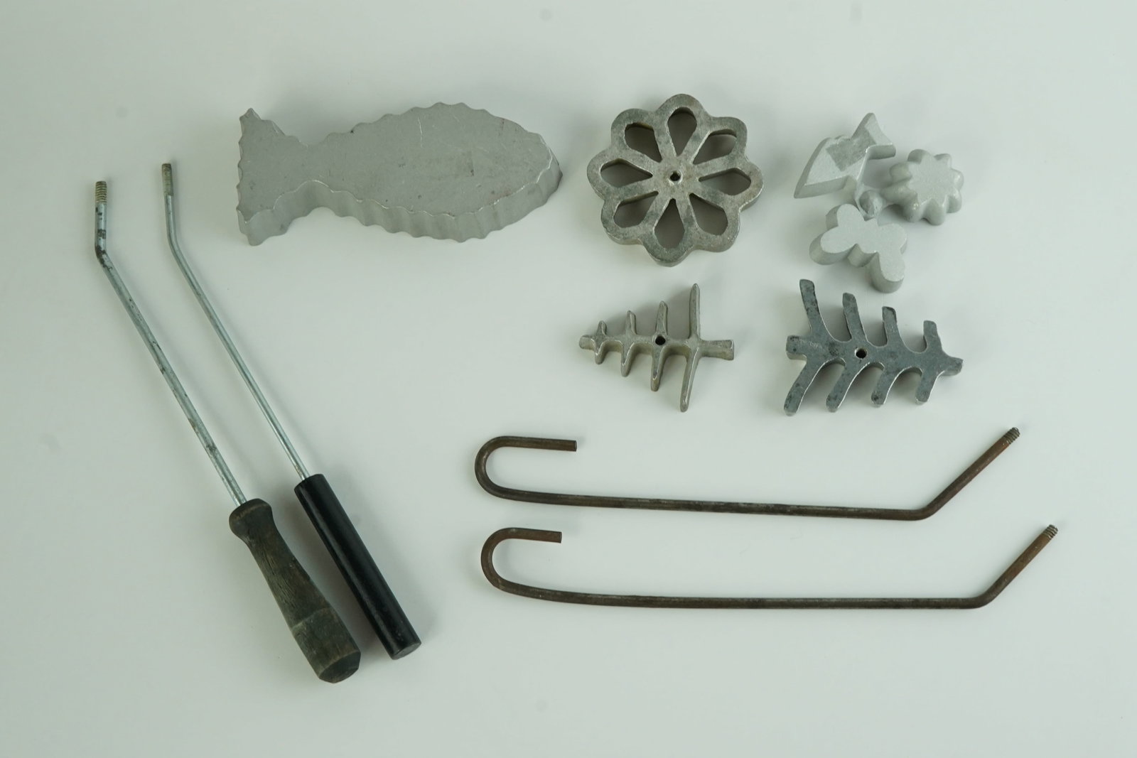 Set of Vintage Aluminum Molds (1 of 4)