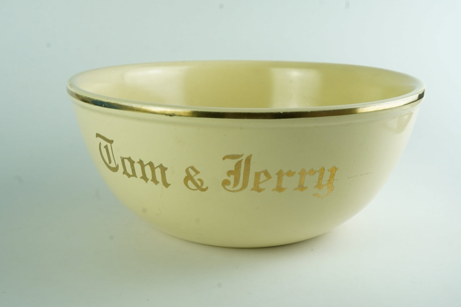MCM Tom & Jerry Gold Trim Bowl (1 of 4)