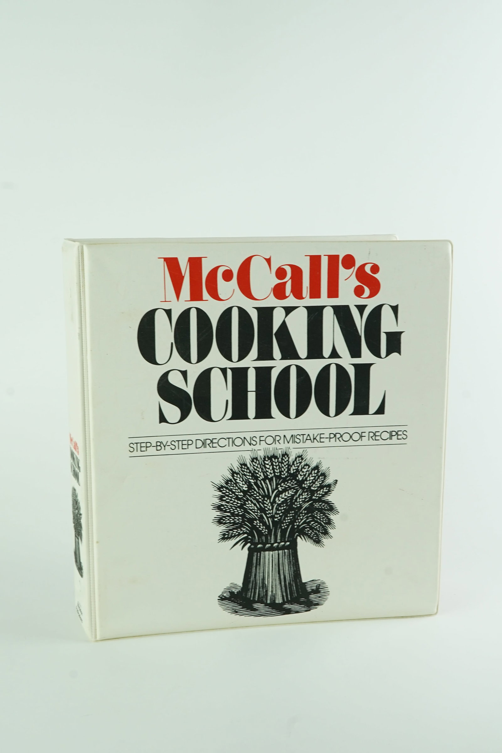 Vintage 1983 Mccall's Cooking School Book (1 of 4)