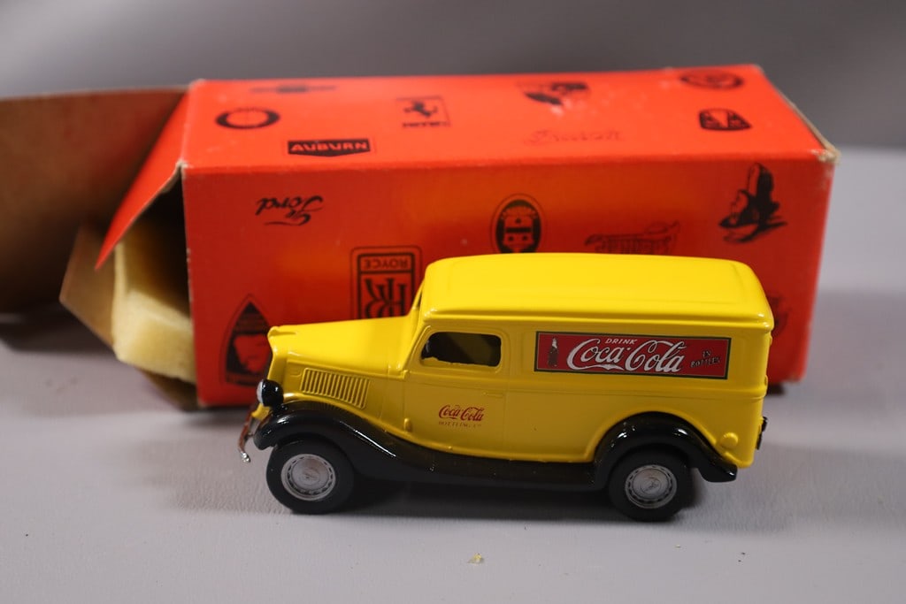 DIE CAST COCA COLA (1 of 1)