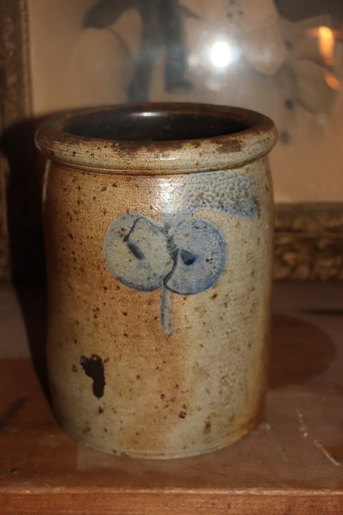 VINTAGE CROCK (1 of 1)