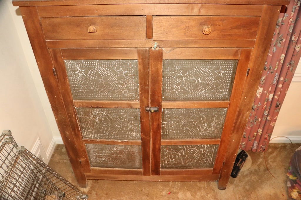 ANTIQUE PIE SAFE (1 of 1)