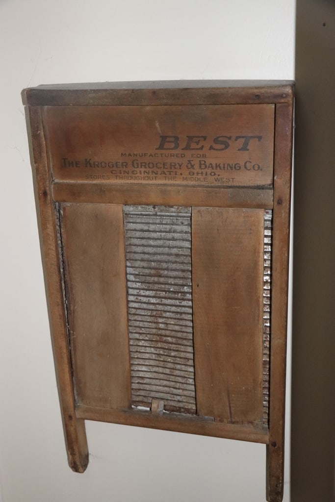 VINTAGE WASHBOARD (1 of 1)