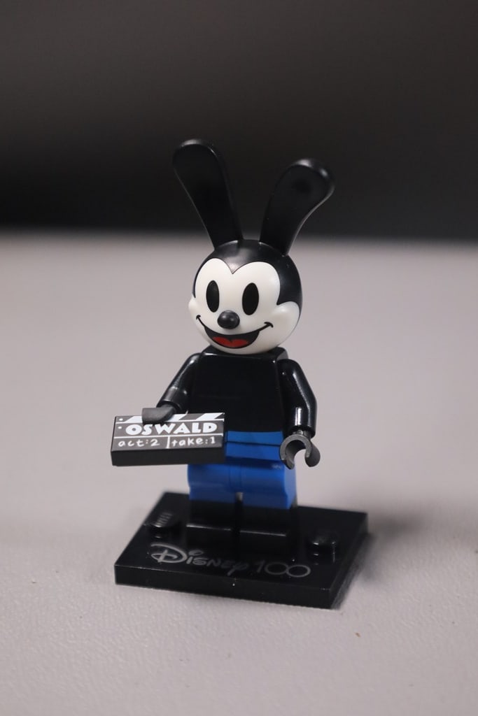 LEGO MINIFIGURE (1 of 1)