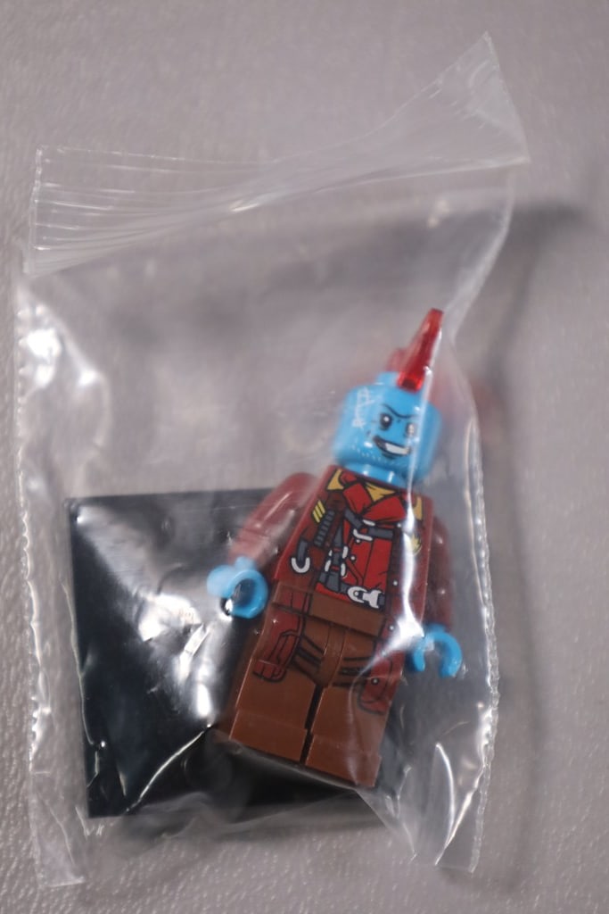 CUSTOM MINIFIGURE: A CUSTOM YONDU (GUARDIANS OF THE GALAXY 2) LEGO STYLE/COMPATIBLE MINIFIGURE. EXCELLENT CONDITION.