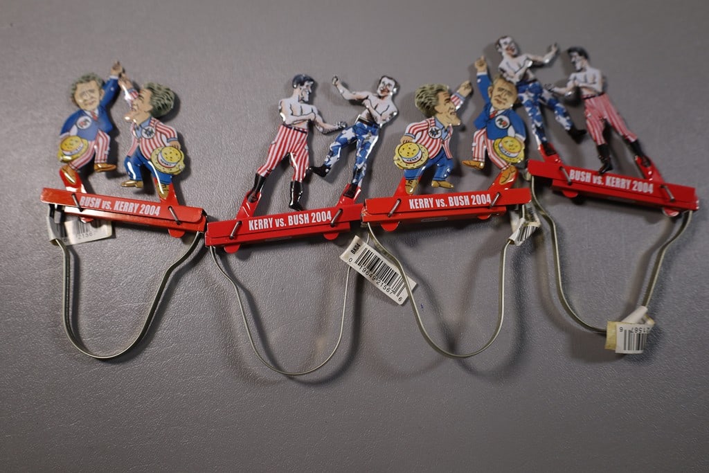 GEORGE BUSH POLITICAL ITEMS (1 of 1)