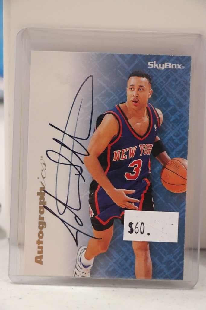 JOHN STARKS 1996-97 SKYBOX AUTOGRAPHICS AUTOGRAPH CARD (1 of 1)