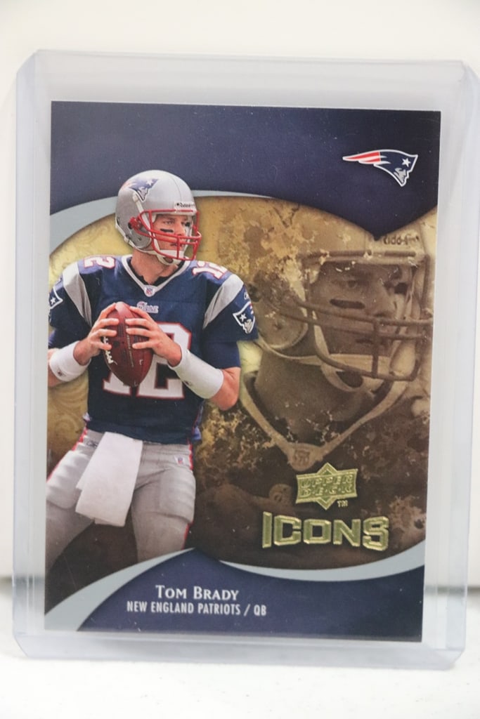 TOM BRADY 2009 UPPER DECK ICONS (1 of 1)