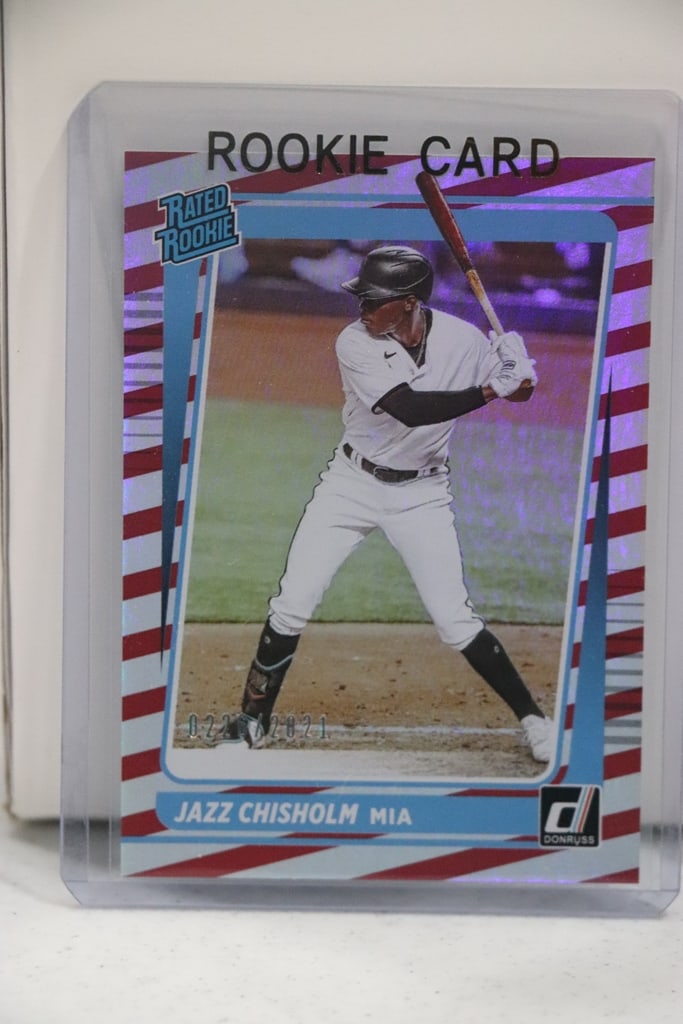 JAZZ CHISHOLM 2021 DONRUSS RED STRIPE HOLO RATED ROOKIE CARD: 226/2021. NEAR MINT OR BETTER CONDITION 