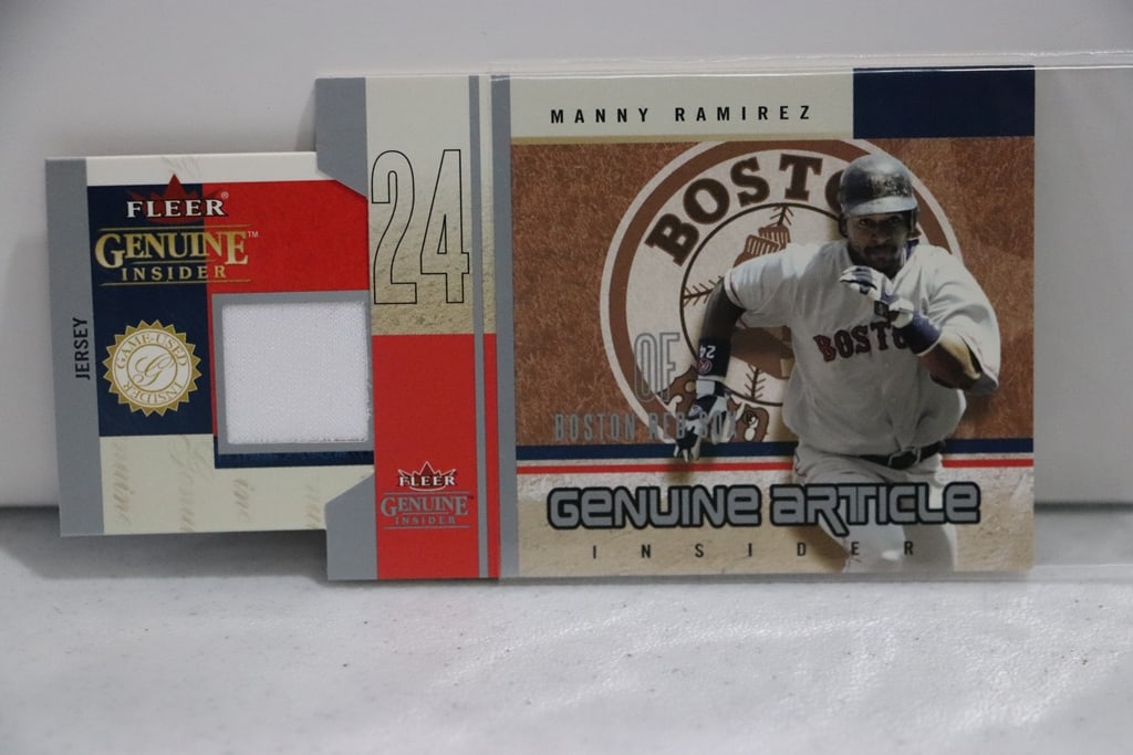 MANNY RAMIREZ 2004 FLEER GENUINE GAME USED JERSEY CARD (1 of 1)