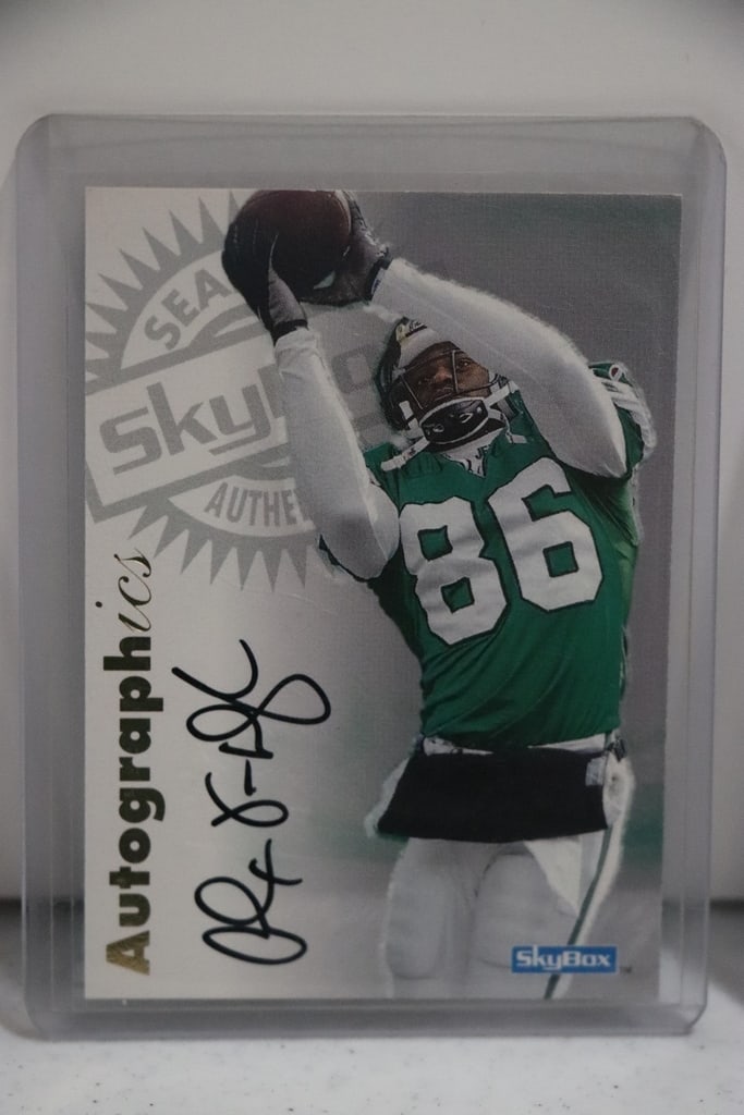 ALEX VAN DYKE 1997 SKYBOX AUTOGRAPHICS AUTOGRAPH CARD: NEAR MINT OR BETTER CONDITION 