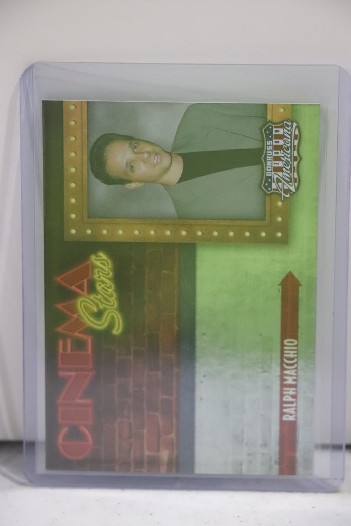 RALPH MACCHIO 2009 DONRUSS AMERICANA CINEMA STARS INSERT: 621/1000. NEAR MINT OR BETTER CONDITION 