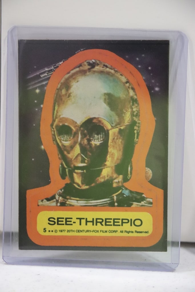 SEE-THREEPIO (C-3PO) 1977 TOPPS STAR WARS STICKER: NEAR MINT OR BETTER CONDITION 