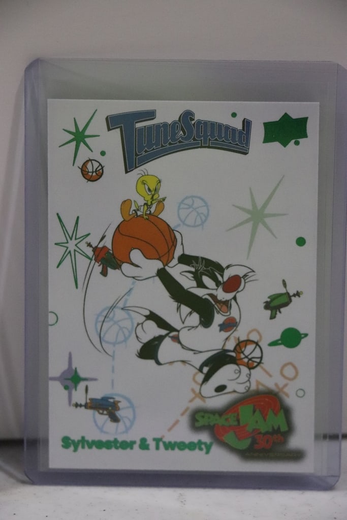 SYLVESTER & TWEETY 2025 UPPER DECK SPACE JAM 30TH GREEN FOIL: NEAR MINT OR BETTER CONDITION