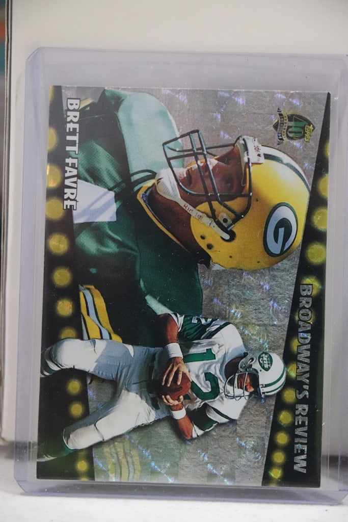 BRETT FAVRE JOE NAMATH 1996 TOPPS BROADWAYS REVIEW INSERT (1 of 1)